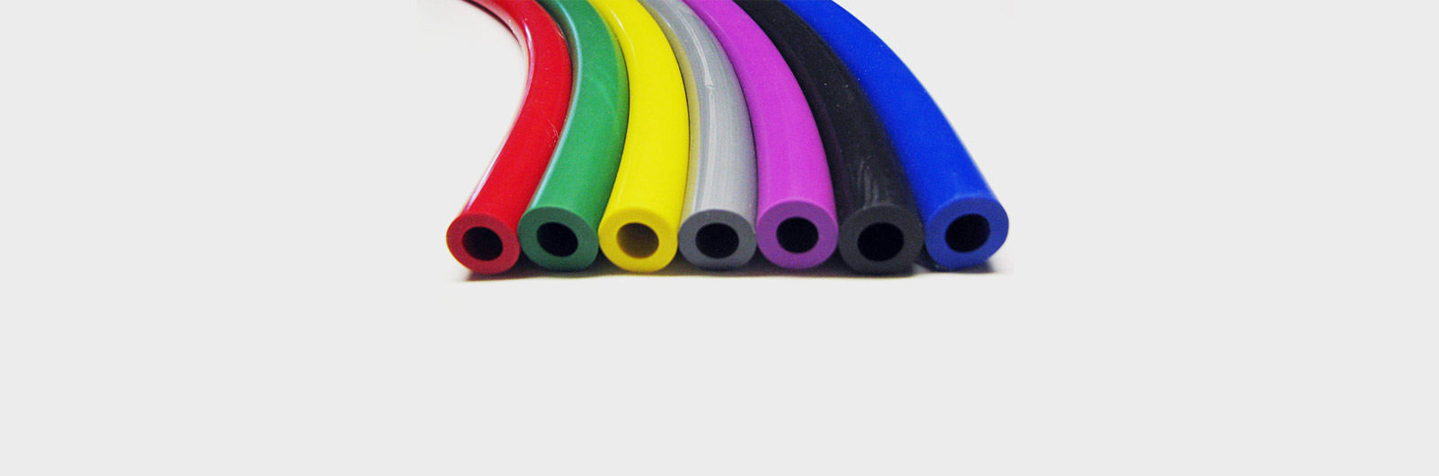 Pristine extruded hoses, cords and profiles